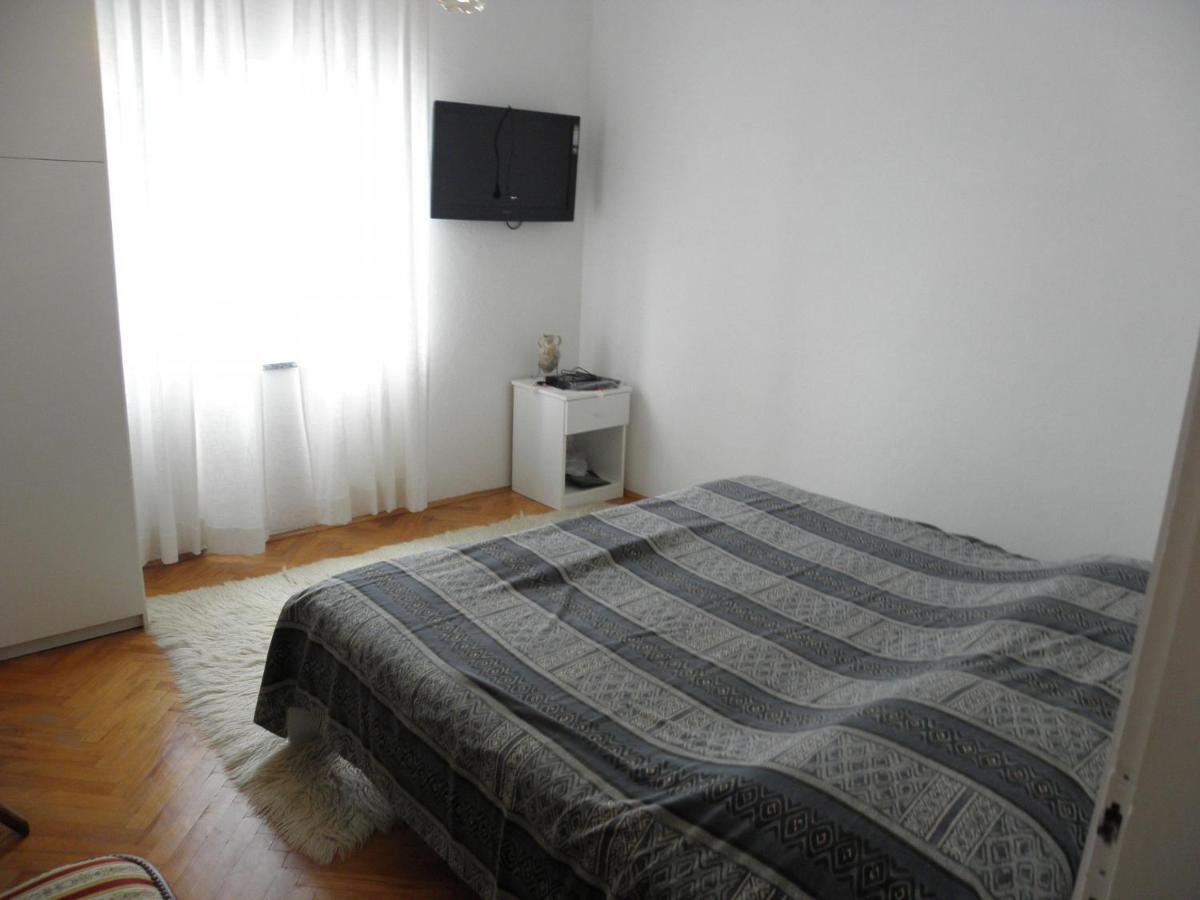 Apartments Neda - 5 M From Sea Lukovo Šugarje Exterior foto